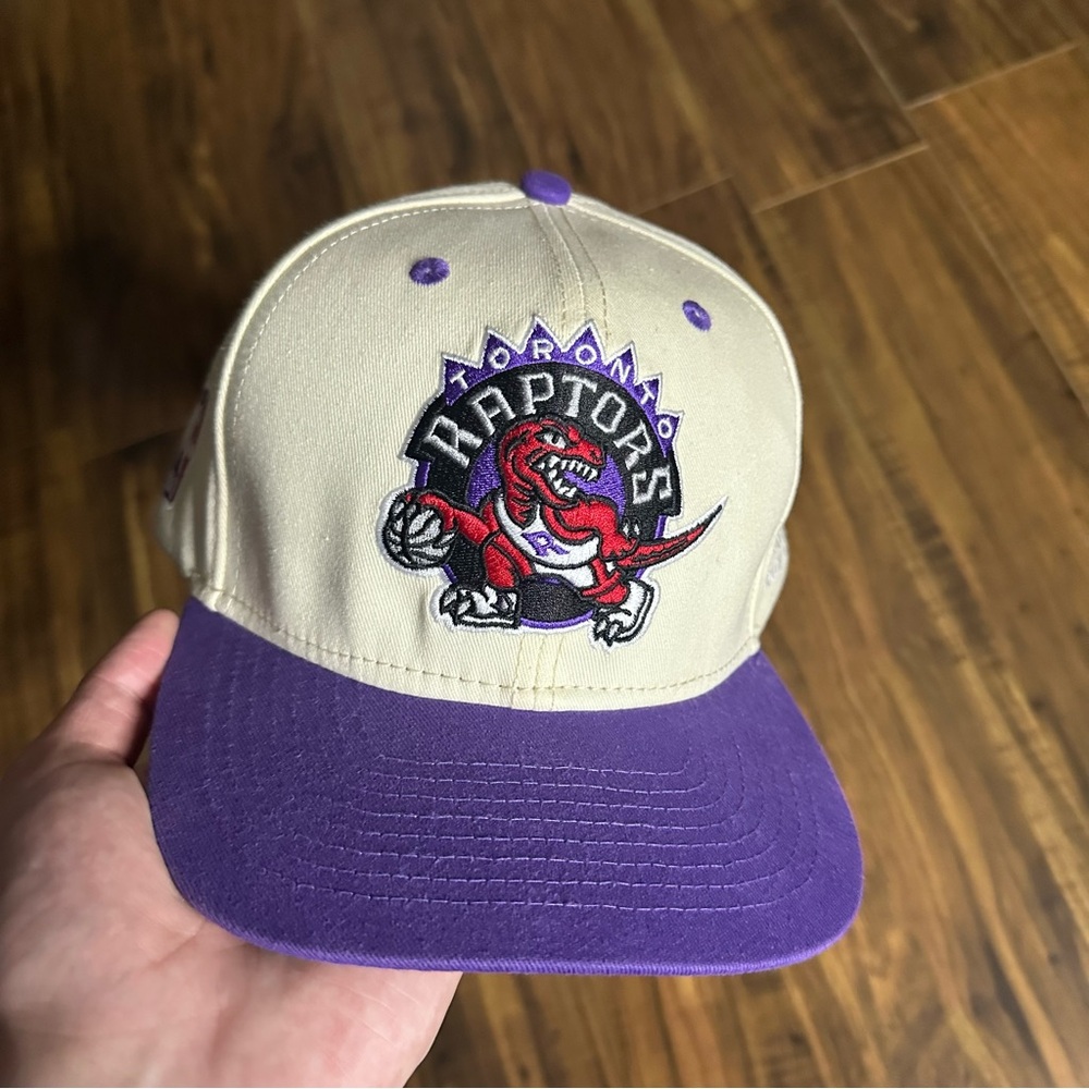 Vintage Toronto Raptors Sports Specialties SnapBack hat